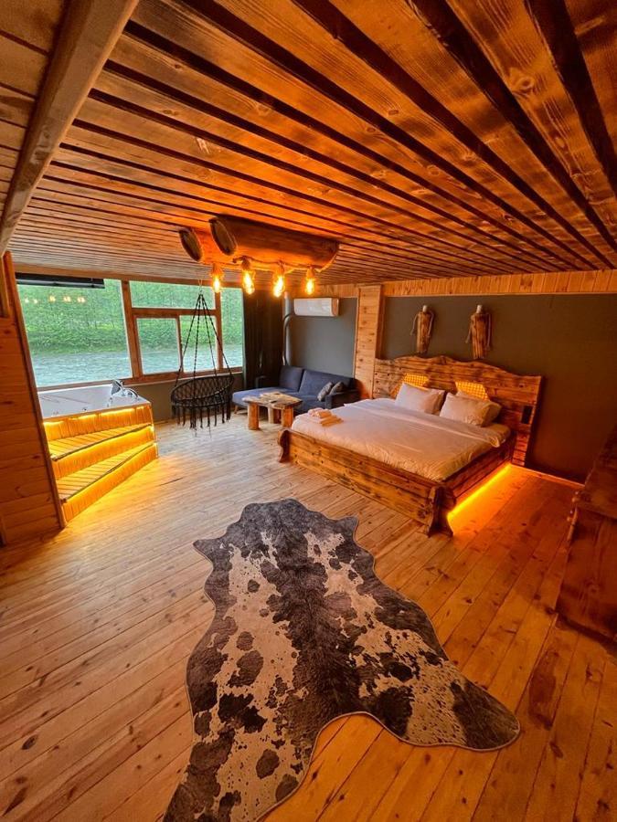 Wooden Palace V.I.P Suit Rize Exterior foto